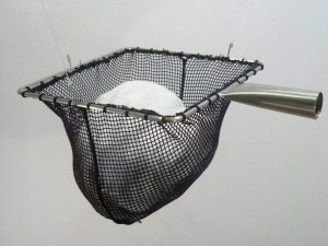 Kescher aus Edelstahldraht 22 x 22 cm/ 4×4 mm PES