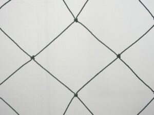 Schutznetz für die Aufzucht von Hühnern und kleinen Hausvögeln, Polyethylen 100/2,0 mm dunkelgrün